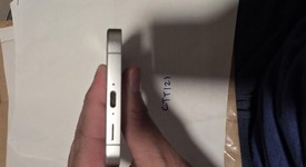 Good
													Samsung Galaxy S24 FE - Unlocked, Mint, 128 GB, SM-S721U1, photo 3 of 8