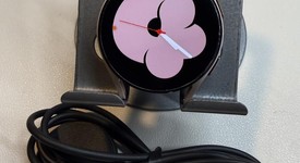 Fair
													Samsung Galaxy Watch4 - Unlocked, Gold, 40mm, photo 5 of 6