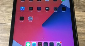 Good
													Apple iPad 7th Gen - Unlocked, Gray, 32 GB, A2200, photo 1 of 7