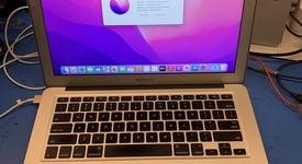 Good
													MacBook Air 2015 - 13" - Silver, 128 GB, 4 GB, photo 1 of 4