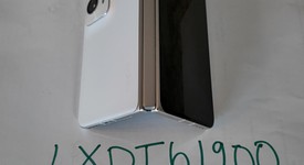 Mint
													Oppo Find N2 - Unlocked Non-US, White, 256 GB, 12 GB, photo 3 of 10