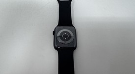Good
													Apple Watch Series 7 45mm - Unlocked, Midnight, A2477 - Cellular, Aluminum, photo 2 of 6