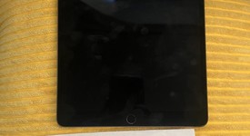 Good
													Apple iPad Air 3rd Gen - Wi-Fi, Gray, 256 GB, photo 1 of 6