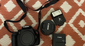 Mint
													Canon EOS Rebel T5, photo 2 of 4