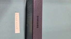 New
													Samsung Galaxy Z Flip7 FE - Unlocked, White, 256 GB, 8 GB, SM-F761U1, photo 3 of 3