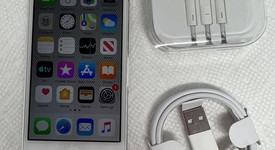 Mint
													Apple iPod Touch 6th Gen - Wi-Fi, White, 128 GB, photo 1 of 4