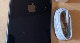 Fair
													Apple iPhone 11 - Unlocked, Black, 64 GB, A2111, photo 4 of 8