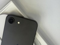 Apple iPhone 16e