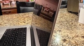 Good
													MacBook Pro Late 2023 (M3) - 16" - Apple M3 Pro 12-core, Silver, 2 TB, 18 GB, 18-core GPU, photo 4 of 12