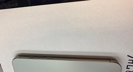 Good
													Apple iPhone 16 Pro Max - Unlocked, Natural, 512 GB, A3084, photo 5 of 15