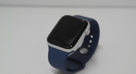 Good
													Apple Watch SE 2nd Gen 44mm - Unlocked, Silver, A2727 - Cellular, Aluminum, photo 1 of 6