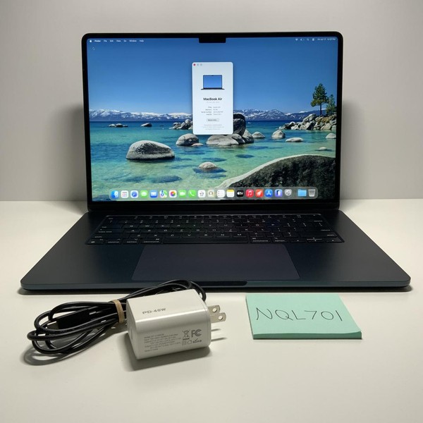 MacBook Air 2024 (M3) - 15 inch - 256 GB, Midnight, 16 GB, Apple M3, 10-core GPU