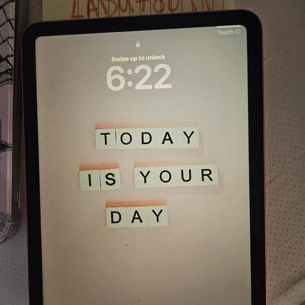 Apple iPad 11th Gen - Wi-Fi, 128 GB, Pink, A3354