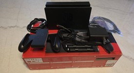 Mint
													Nintendo Switch - Grey, 32 GB, photo 3 of 12