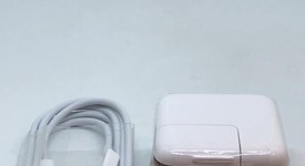 Mint
													Apple iPhone Xr - Verizon, Blue, 128 GB, A1984, photo 5 of 6