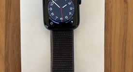Good
													Apple Watch Series 6 40mm - Unlocked, Blue, A2293 - Cellular, Aluminum, photo 1 of 8
