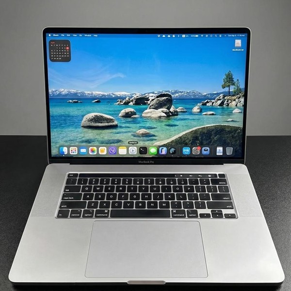 MacBook Pro 2019 - 16 inch - 512 GB, Silver, 16 GB, Intel Core i7