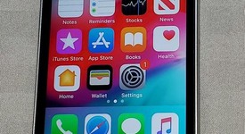 Good
													Apple iPhone SE 1st Gen 2016 - Verizon, Grey, 32 GB, A1662, photo 1 of 7