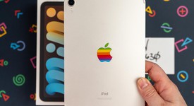 Mint
													Apple iPad Mini 6th Gen - Unlocked, Starlight, 256 GB, A2568, photo 2 of 8