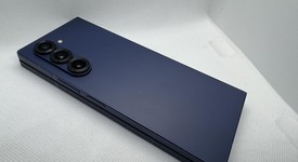Good
													Samsung Galaxy Z Fold6 - Unlocked, Navy Blue, 512 GB, 12 GB, SM-F956U1, photo 3 of 4