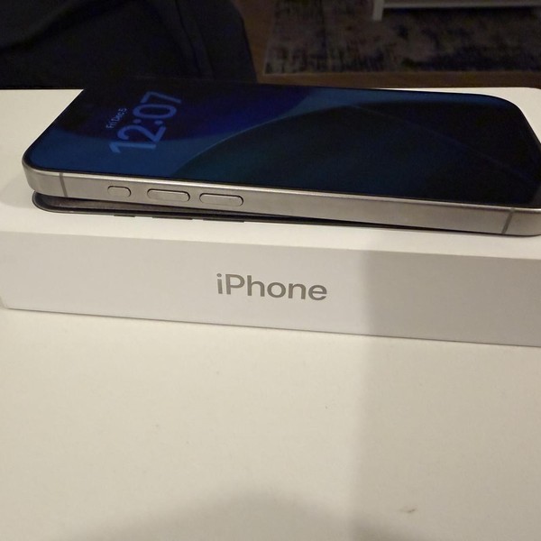 Apple iPhone 15 Pro - Unlocked, 256 GB, Natural, A2848