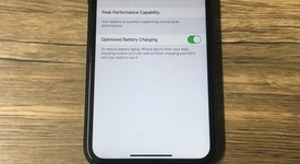 Fair
													Apple iPhone Xr - Unlocked, 128 GB, A1984, photo 1 of 8