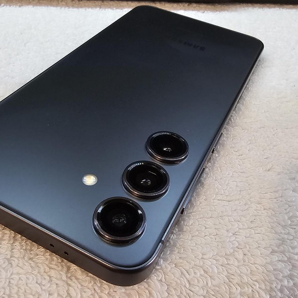 Samsung Galaxy S24 - Unlocked, 128 GB, Black, 8 GB, SM-S921U1