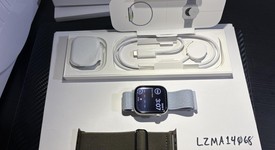 Mint
													Apple Watch Series 10 46mm - Unlocked, Silver, A3003 - Cellular, Aluminum, photo 2 of 12