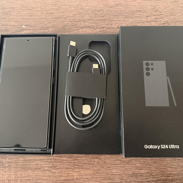 Samsung Galaxy S24 Ultra - AT&T, 256 GB, Black, 12 GB, SM-S928U