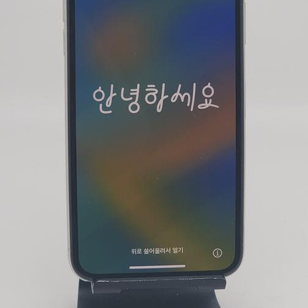 Apple iPhone Xs - Unlocked, 64 GB, Silver, A1920