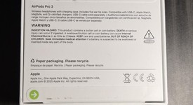 New
													Apple AirPods Pro 3, photo 3 of 3