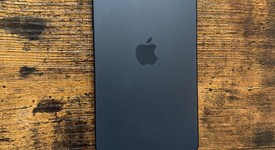 Mint
													Apple iPhone 15 Plus - Unlocked, Black, 128 GB, A2847, photo 5 of 9