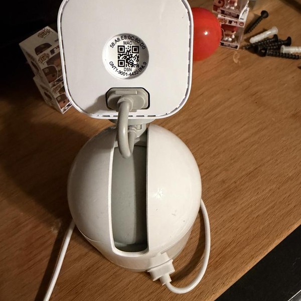 Blink Mini Pan-Tilt Indoor Wired Camera