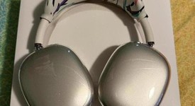 Used
													Apple AirPods Max USB-C - Starlight, photo 3 of 6
