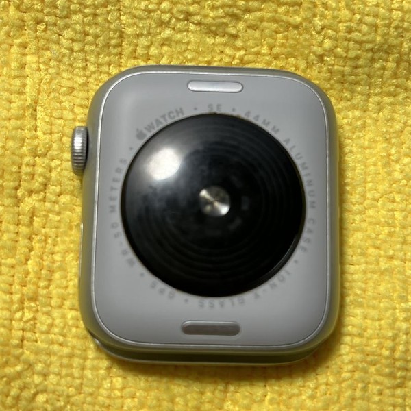 Apple Watch SE (2nd Gen) 44mm - Silver, A2723 - GPS, Aluminum