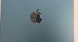 Mint
													Apple iPad 10th Gen - Unlocked, Blue, 64 GB, A2757, photo 5 of 6