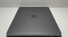 Good
													MacBook Air 2022 - 13" - Apple M2, Gray, 256 GB, 8 GB, photo 3 of 6