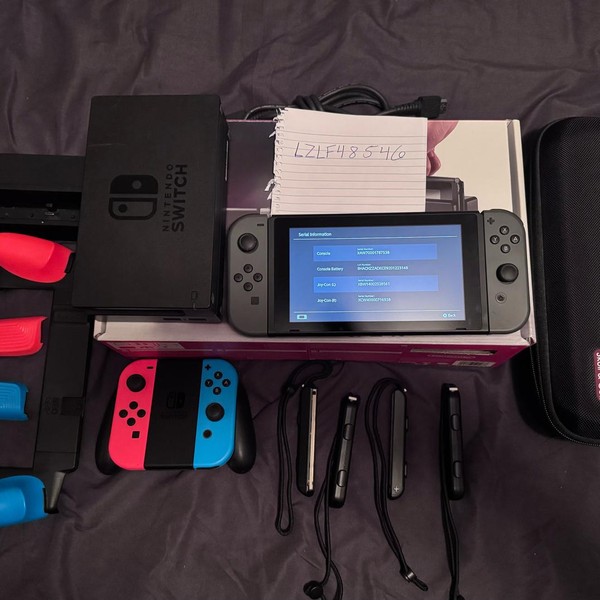 Nintendo Switch - 32 GB, Grey