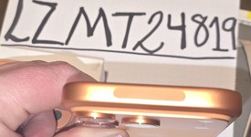 Mint
													Apple iPhone 17 Pro - Spectrum, Cosmic Orange, 512 GB, A3256, photo 4 of 10