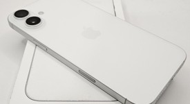 Mint
													Apple iPhone 16 Plus - Unlocked, White, 256 GB, A3082, photo 5 of 13