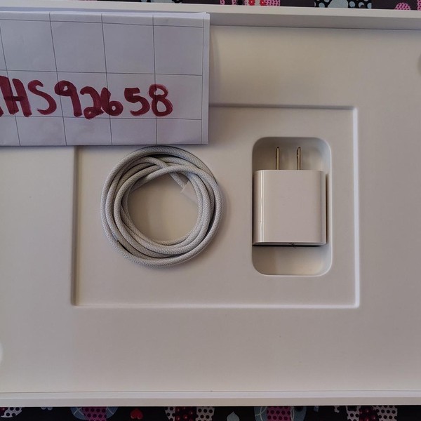 MacBook Neo 2026 - 256 GB, Silver, 8 GB, Apple A18 Pro