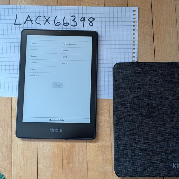 Amazon Kindle Paperwhite 11th Gen 2021 - Amazon, 32 GB, Blue