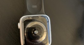 Good
													Apple Watch Series 4 44mm - Silver, A1978 - GPS, Aluminum, photo 5 of 5