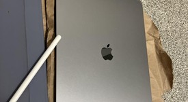 Mint
													Apple iPad Pro 12.9" 6th Gen 2022 - Wi-Fi, Gray, 128 GB, photo 2 of 12