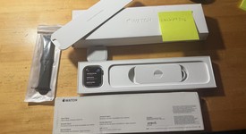 Good
													Apple Watch Series 8 45mm - Unlocked, Graphite, A2774 - Cellular, Stainless, photo 4 of 20