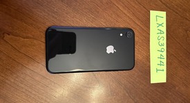 Good
													Apple iPhone Xr - Verizon, Black, 64 GB, A1984, photo 5 of 6