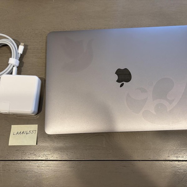 MacBook Pro 2016 (No Touch Bar) - 13 inch - 256 GB, Gray, 8 GB