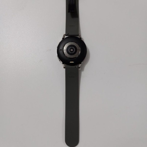 Samsung Galaxy Watch5 Pro - Wi-Fi, Gray, 45mm