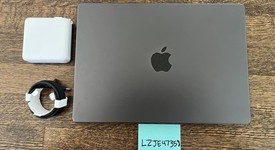 Mint
													MacBook Pro Late 2023 (M3) - 14" - Apple M3 Pro 12-core, Black, 1 TB, 18 GB, 18-core GPU, photo 3 of 6