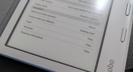 Mint
													Kobo Libra 2 - Wi-Fi, White, 32 GB, photo 4 of 8